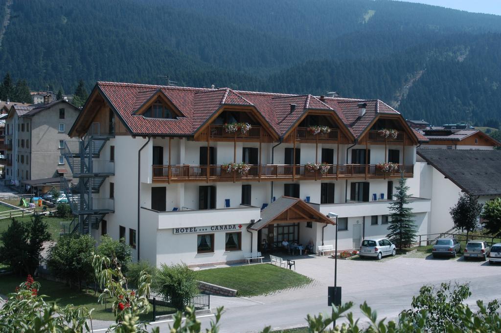 Hotel Canada Андало Экстерьер фото